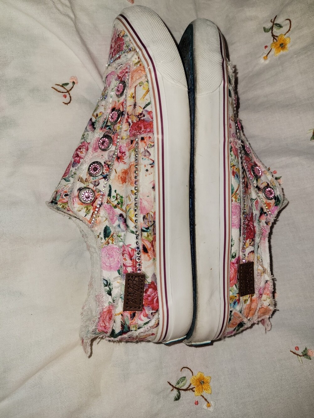 Custom Rhinestone Embellished Floral Blowfish Floral Print Sneakers Size 7.5 - Picture 5 of 12